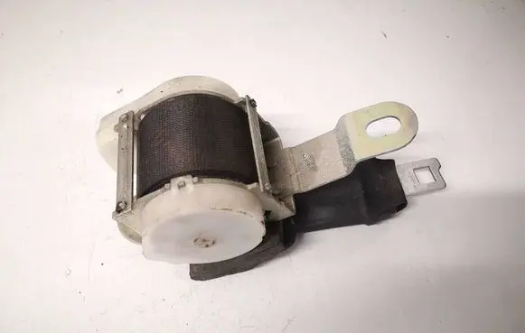 Opel Signum Middle seatbelt (rear) 