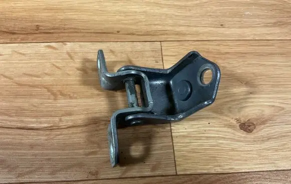 Mazda 3 I Rear door upper hinge 