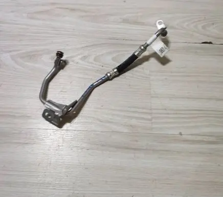 Mercedes-Benz A W177 Turbo turbocharger oiling pipe/hose A2820902300 151921411R 18463