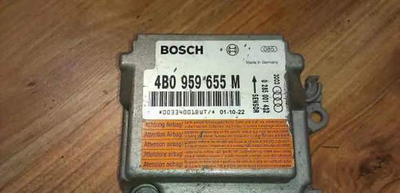 Audi A6 S6 C5 4B Airbag control unit/module 4B0959655M 0285001432