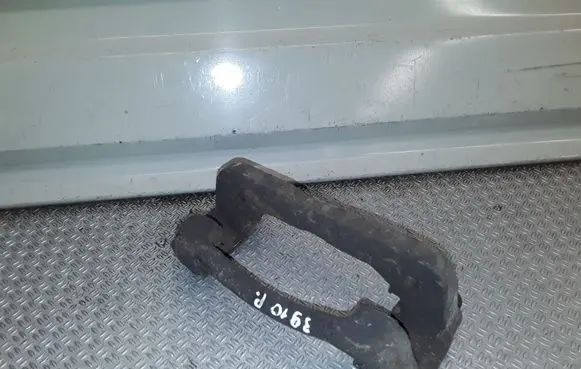 Honda Pilot I Front Brake Caliper Pad/Carrier 