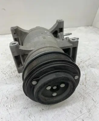 Dodge Durango Air conditioning (A/C) compressor (pump) 68251535AE P68251535AE