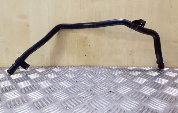 Volkswagen Tiguan Engine coolant pipe/hose 5N0121070F