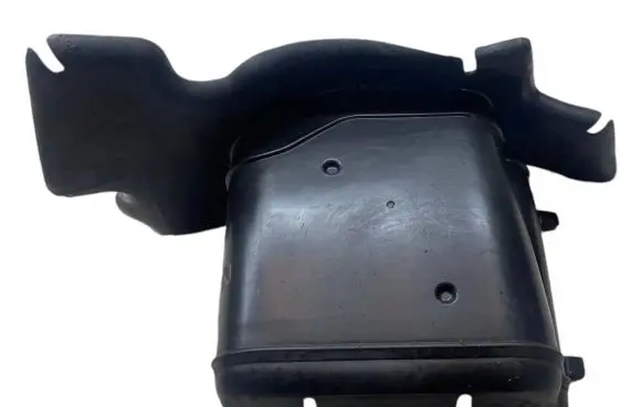 Volvo S40 Intercooler air guide/duct channel 31353040