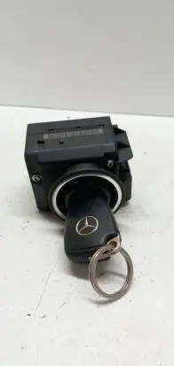 Mercedes-Benz CLK A209 C209 Ignition lock A2095450908 2095450908