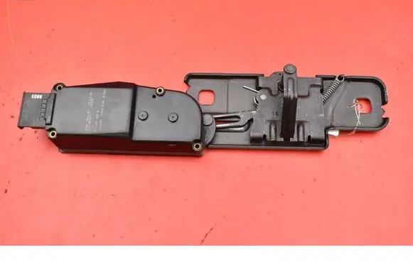 Audi A4 S4 B8 8K Tailgate/trunk/boot lock/catch/latch 4F9827383B