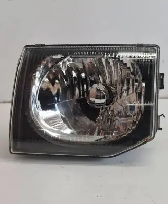 Mitsubishi Pajero Headlight/headlamp 082141146L 030405