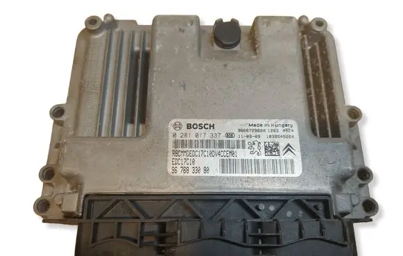 Citroen C3 Pluriel Engine control unit/module ECU 0281017337 9676833080 9666729680
