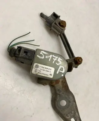 Audi Q7 4L Yaw turn rate sensor 7L6616213 15160100612