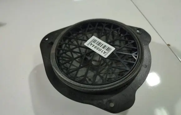 Audi A5 8T 8F Front door speaker 8T0035411