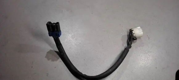 Mitsubishi Space Runner Ignition lock contact 337141