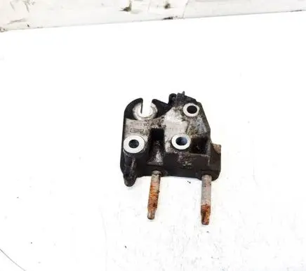 Volvo V50 Engine mounting bracket 3m516030be