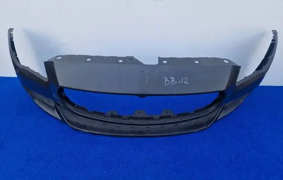 Maserati Quattroporte Front bumper 670010256