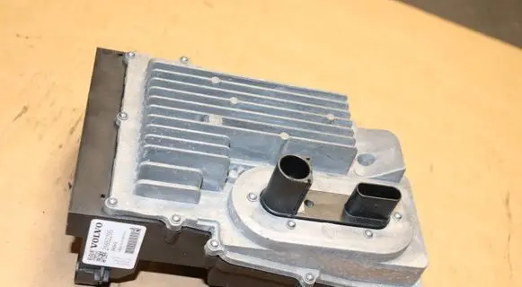 Volvo XC60 Battery control module 32300277