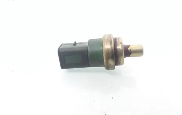 Audi A4 S4 B5 8D Coolant temperature sensor 