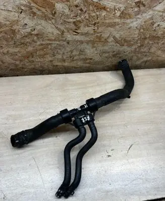 Mercedes-Benz CLS C257 Engine coolant pipe/hose A2138309100