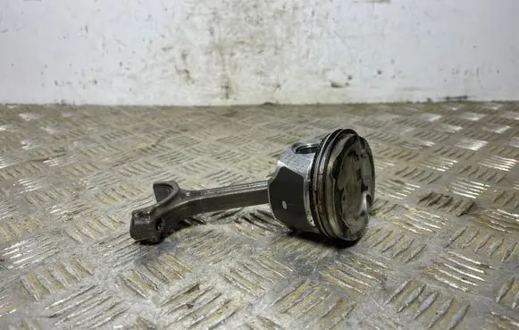 Nissan Qashqai Piston 