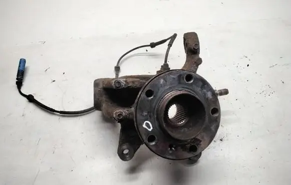 BMW X3 E83 Front wheel hub spindle knuckle