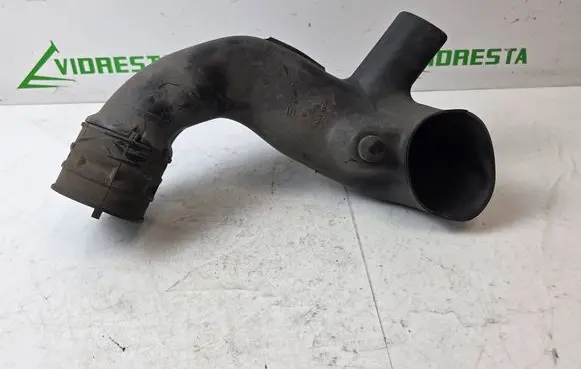 Honda CR-V Air intake duct part ATP151