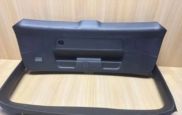 Audi A4 S4 B9 8W Tailgate/boot cover trim set 8W9867979