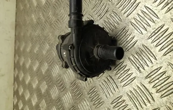 Hyundai IONIQ 6 Webasto circulation pump for autonomous heater 250210S2A1