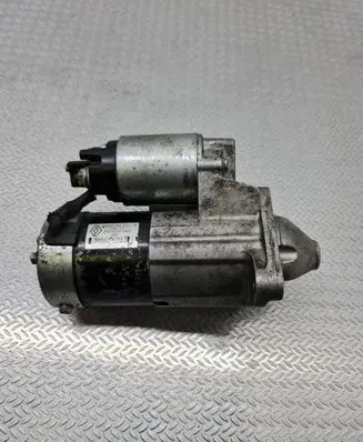 Renault Kangoo II Starter motor 8200584675B