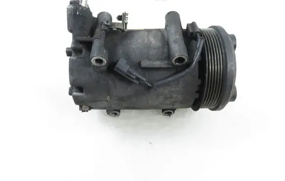 Ford Focus Air conditioning (A/C) compressor (pump) 