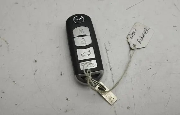 Mazda CX-5 II Ignition key/card 