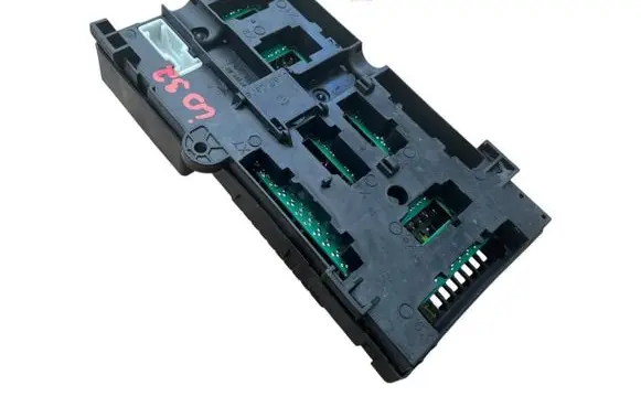BMW 5 G30 G31 Fuse module 6837090 6114683709001 61146837090