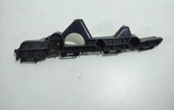 Toyota RAV 4 (XA40) Front bumper mounting bracket 5215542030