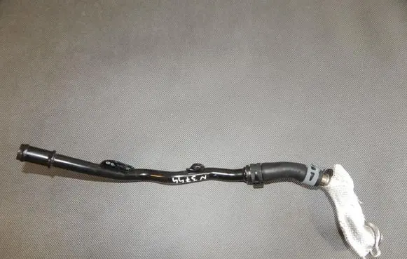 Audi TT TTS RS Mk3 8S Engine coolant pipe/hose 06K121085L