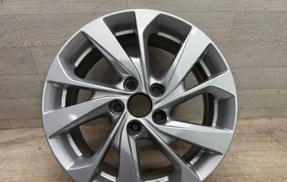 Hyundai Tucson TL R17 alloy rim 52910-D7290