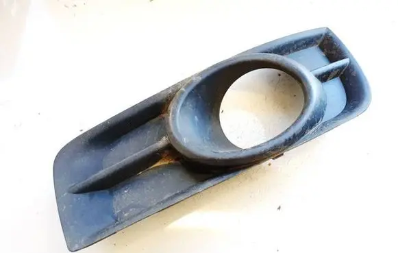 Chevrolet Cruze Front bumper lower grill 96981086