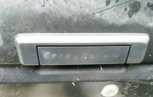 Nissan Sunny Front door exterior handle