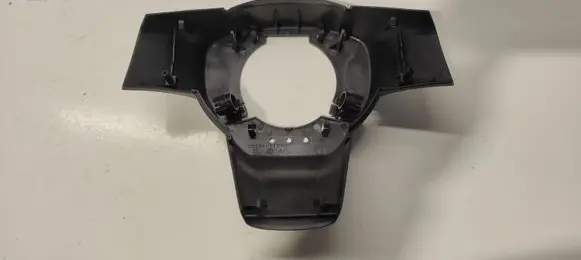 Subaru Outback Steering wheel trim GS13111560