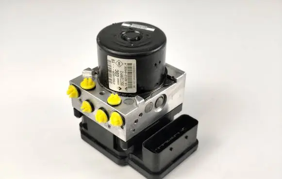 Renault Megane III ABS Pump 476601563R 10021204664 28561056403