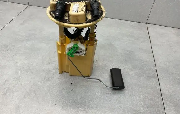 Renault Captur In-tank fuel pump 