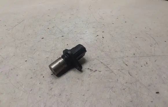 Toyota Avensis T250 Camshaft position sensor 