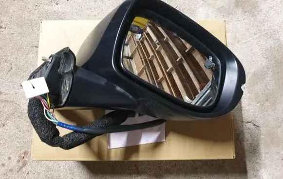 Honda Jazz IV GR Crosstar Front door electric wing mirror 76208TZAG12
