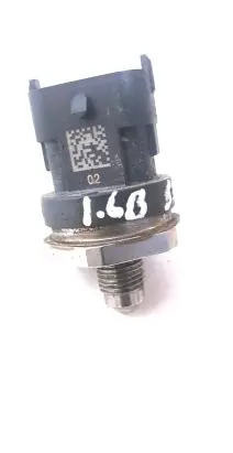 Fuel pressure sensor