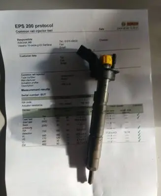 Mercedes-Benz C W203 Fuel injector 0445115017 A6420700487