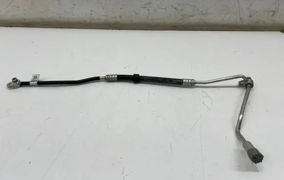 Audi A4 S4 B9 Air conditioning (A/C) pipe/hose 8W2816720