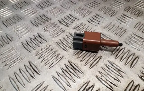 Clutch pedal sensor