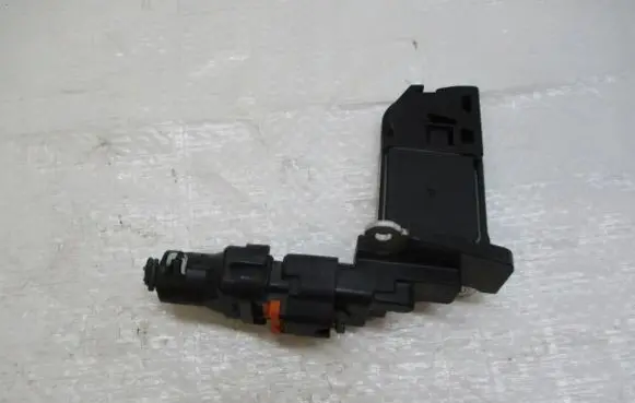 Peugeot 3008 I Mass air flow meter 9677093080