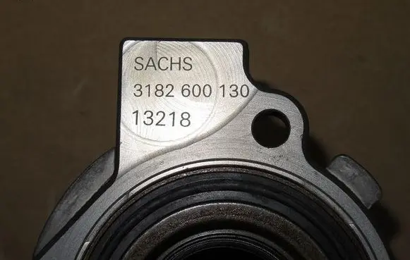 Clutch slave cylinder