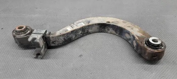 Volkswagen Touran I Rear control arm