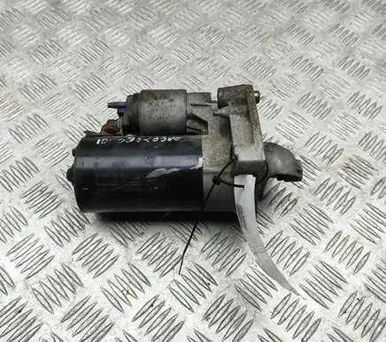 BMW 3 F30 F35 F31 Starter motor 7638192 0001138062
