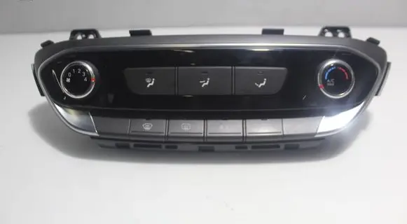 Hyundai i30 Interior fan control switch 