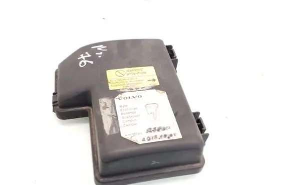 Volvo V70 Timing belt guard (cover) 8645259