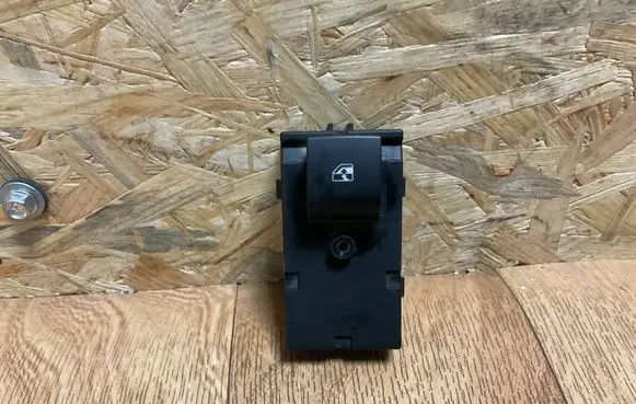 Opel Insignia A Electric window control switch 13301888 211410 1053